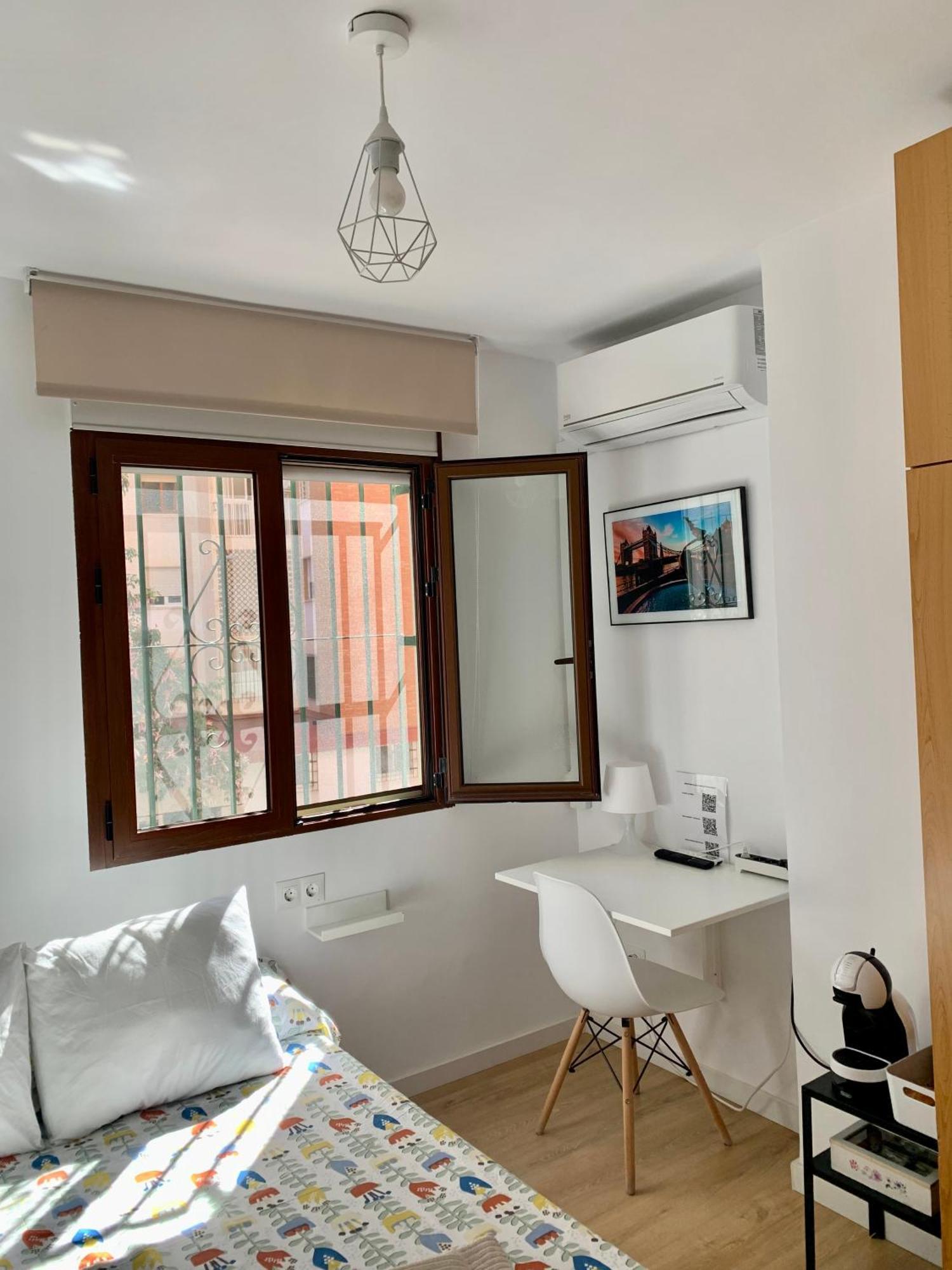 Habitacion Gonzalez Málaga Exterior foto